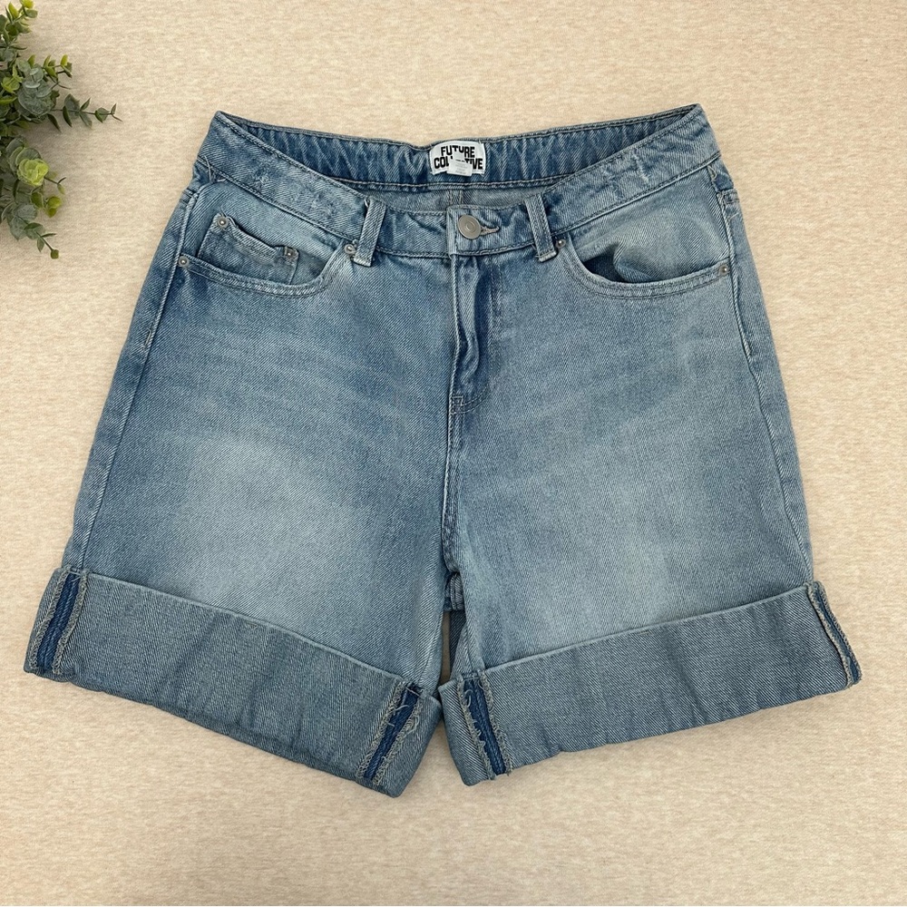 Flying Monkey Women’s Light Blue Cotton High Rise Jean Shorts Size 6